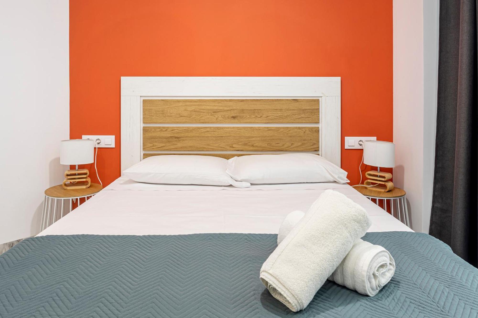 Apartamento De Estilo Moderno Hasta 5 Pax فالنسيا المظهر الخارجي الصورة