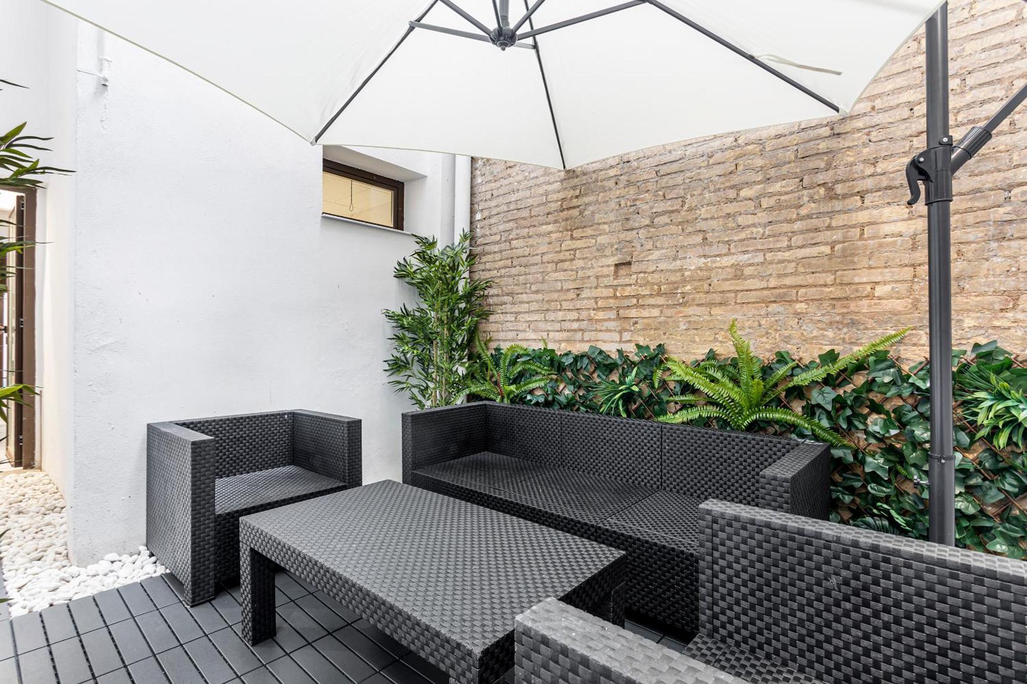 Apartamento De Estilo Moderno Hasta 5 Pax فالنسيا المظهر الخارجي الصورة